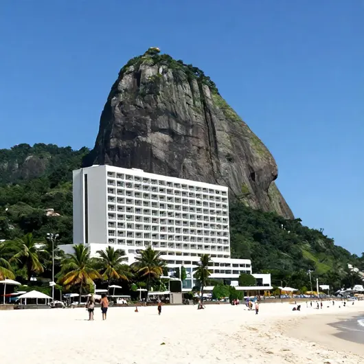 Descubra o Hotel Morro do Careca
